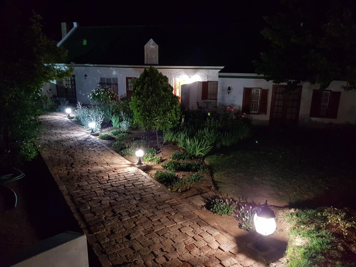 Uniondale Manor Guesthouse Bagian luar foto