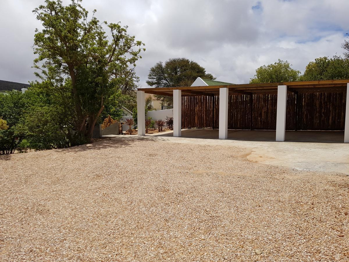 Uniondale Manor Guesthouse Bagian luar foto